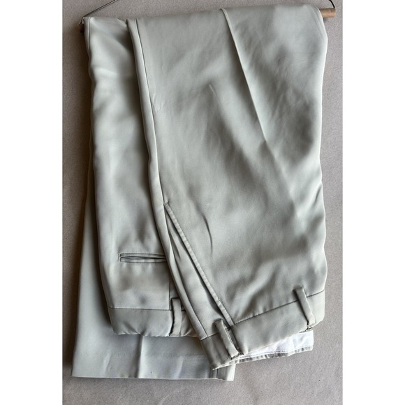 Jos. A. Bank Other - Jos A Bank Leadbetter Golf Pants Flat Front 36 X 29 Champagne Khaki Polyester